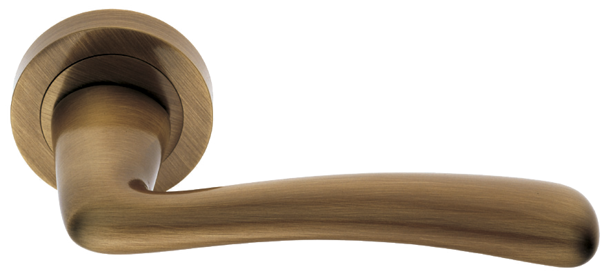 Ручка дверная COCKATOO R2 BGO раздельная на круглой розетке, цвет - матовая бронза фото купить в Новосибирске